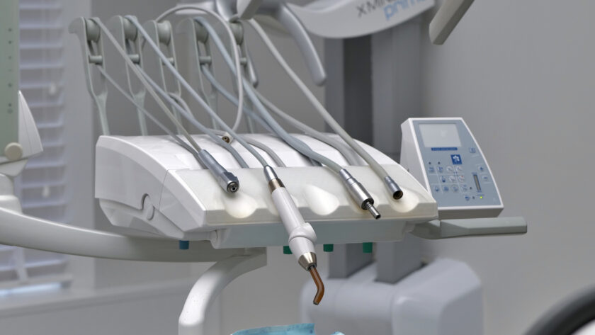 Co oznaczają różne rodzaje bólu zęba? Dentysta Gdańsk podpowiada